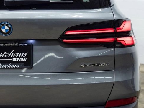 New 2026 BMW X5 xDrive50e w/ Climate Comfort Package image 14