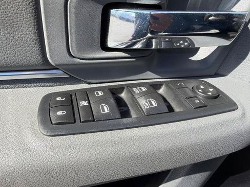 Used 2017 RAM 2500 SLT RWD image 17