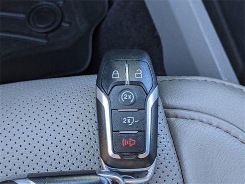 Used 2017 Ford F150 Lariat w/ Equipment Group 502A Luxury image 29