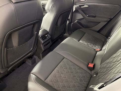 New 2027 Audi SQ6 e-tron Premium Plus AWD/4WD image 11