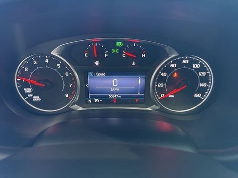 Certified 2022 GMC Acadia SLE w/ Driver Convenience Package image 12