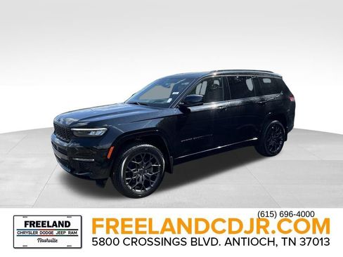 New 2025 Jeep Grand Cherokee L Summit w/ Advanced Protech Group IV image 3