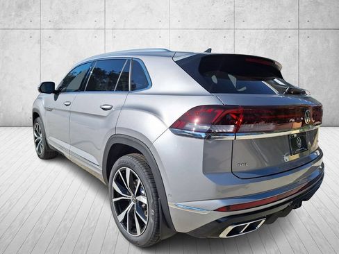 Used 2026 Volkswagen Atlas Cross Sport SEL Premium R-Line AWD/4WD image 3