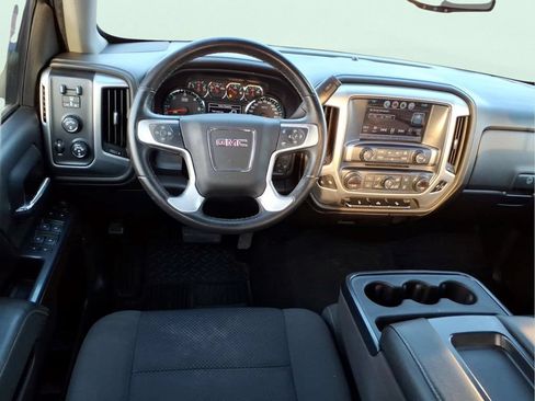Used 2017 GMC Sierra 1500 SLE w/ SLE Value Package AWD/4WD image 11
