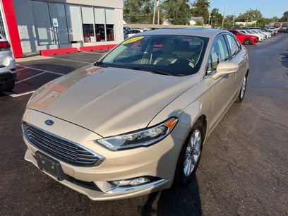 Used 2017 Ford Fusion SE w/ Fusion SE Technology Package