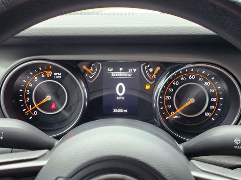 Used 2021 Jeep Gladiator Sport image 23