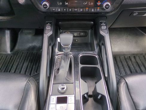 Used 2022 Kia Telluride S FWD image 22
