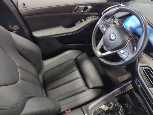 Used 2022 BMW X5 xDrive40i w/ Premium Package image 9