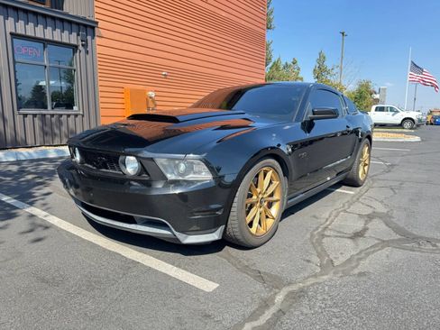 Used 2012 Ford Mustang GT Premium w/ HID Headlamps & Security Pkg RWD image 1