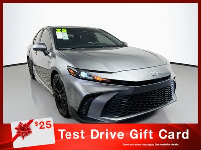 Used 2025 Toyota Camry SE w/ Multimedia Upgrade Package