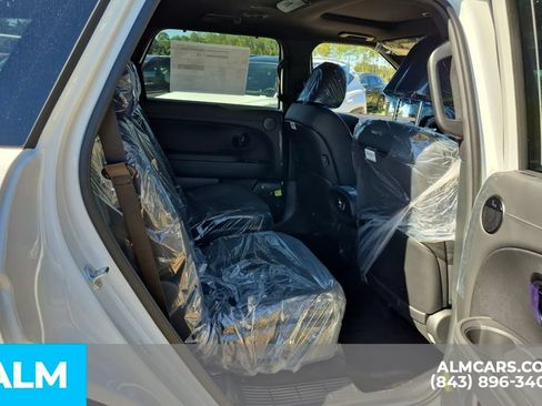 Certified 2026 Hyundai Palisade XRT Pro AWD/4WD image 22