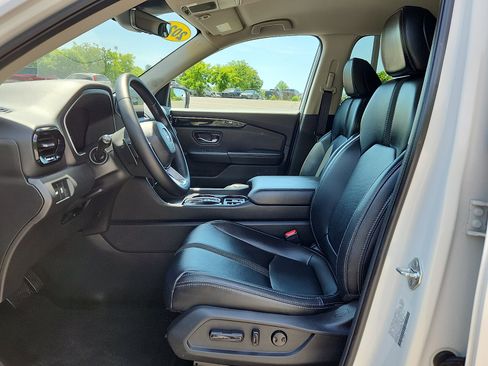 Used 2023 Honda Pilot EX-L image 15
