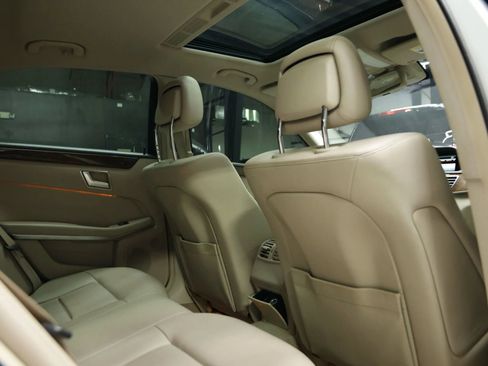 Used 2014 Mercedes-Benz E 350 Sedan w/ Premium 1 Package image 30
