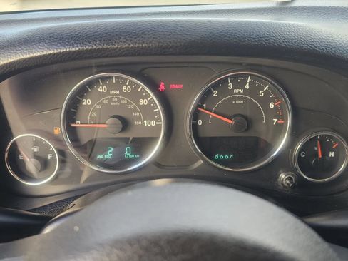 Used 2014 Jeep Wrangler Sport AWD/4WD image 11