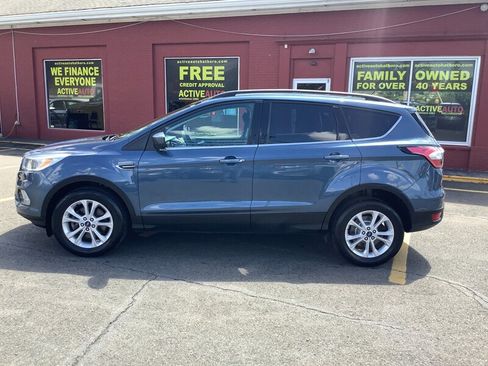 Used 2018 Ford Escape SE AWD/4WD image 4