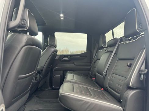 Used 2023 GMC Sierra 1500 AT4X image 25