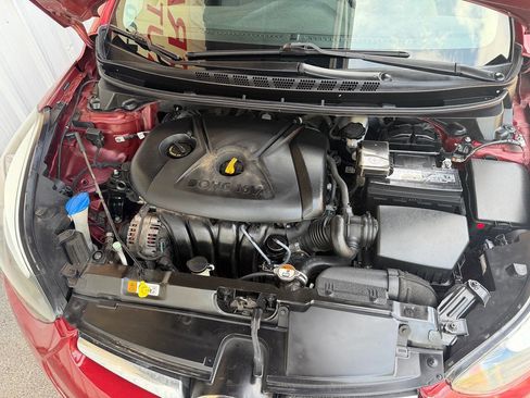 Used 2016 Hyundai Elantra SE FWD image 26