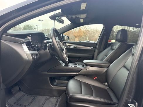 Certified 2022 Cadillac XT5 Luxury image 13