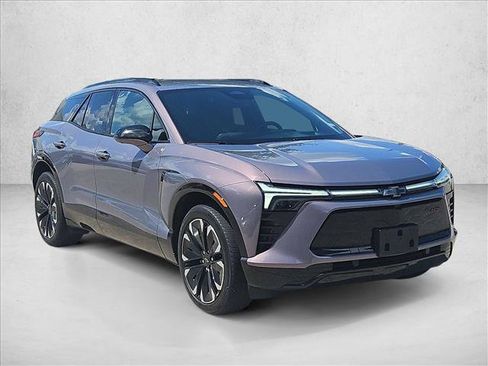 Used 2026 Chevrolet Blazer EV RS AWD/4WD image 3