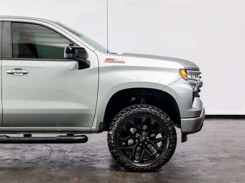 Used 2025 Chevrolet Silverado 1500 RST AWD/4WD image 22
