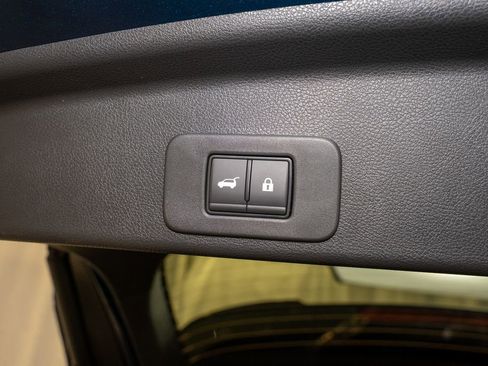 New 2026 Nissan Murano SL image 7