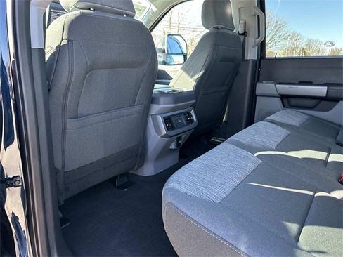 Used 2025 Ford F250 XLT image 18