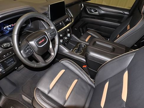 Used 2024 GMC Yukon AT4 w/ Technology Package image 42