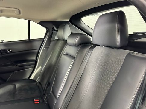 Used 2024 Mitsubishi Eclipse Cross SE AWD/4WD image 34