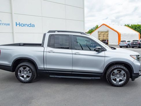 Certified 2024 Honda Ridgeline TrailSport image 16