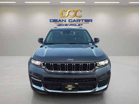 Used 2023 Jeep Grand Cherokee L Limited image 16