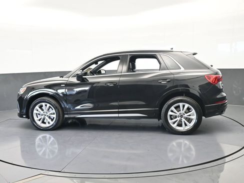 Used 2025 Audi Q3 2.0T Premium image 3