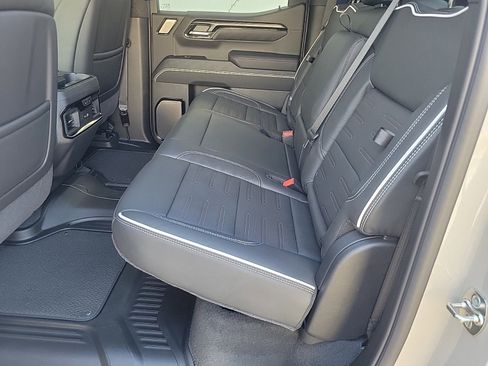 New 2026 GMC Sierra 1500 AT4X image 11