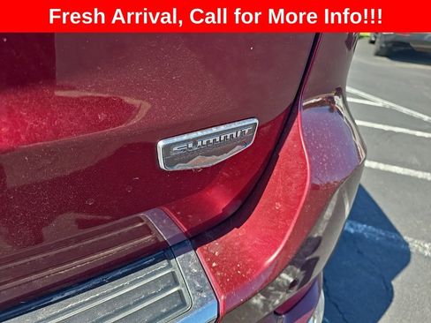 Used 2018 Jeep Grand Cherokee Summit AWD/4WD image 28