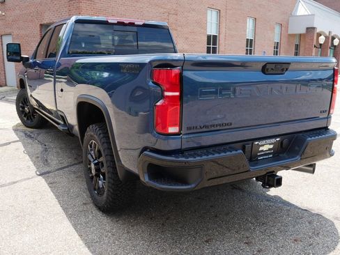 New 2026 Chevrolet Silverado 2500 LTZ w/ LTZ Plus Package AWD/4WD image 9