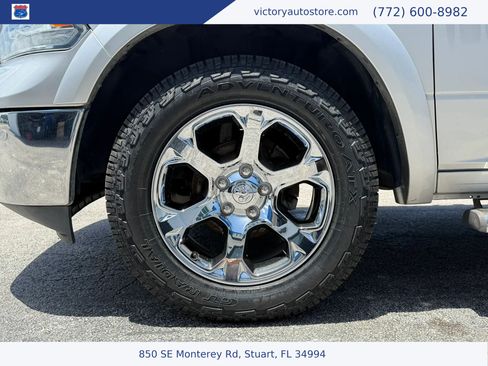 Used 2018 RAM 1500 Laramie w/ Convenience Group AWD/4WD image 9