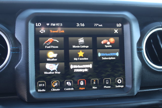 Used 2022 Jeep Wrangler Unlimited Rubicon 4xe AWD/4WD image 27
