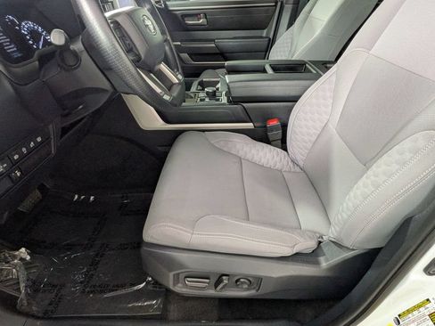 Used 2025 Toyota Tundra SR5 AWD/4WD image 22