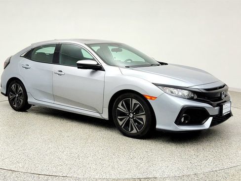 Used 2018 Honda Civic EX image 3