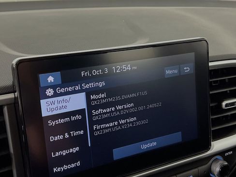 Certified 2026 Hyundai Venue SEL FWD image 13