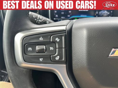 Used 2023 Chevrolet Silverado 1500 LT AWD/4WD image 15