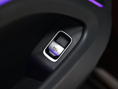 Used 2023 Mercedes-Benz EQS 580 EQS 580 4MATIC Sedan 4D image 13