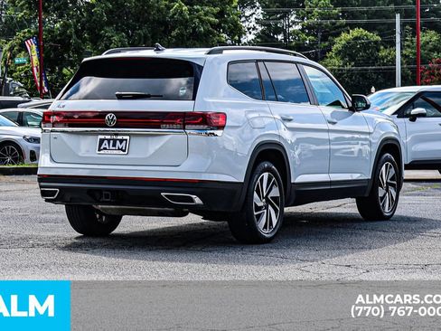 Used 2025 Volkswagen Atlas SE FWD image 6