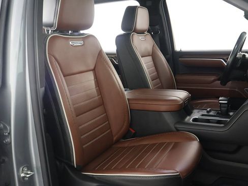 Used 2023 GMC Sierra 1500 Denali Ultimate image 30