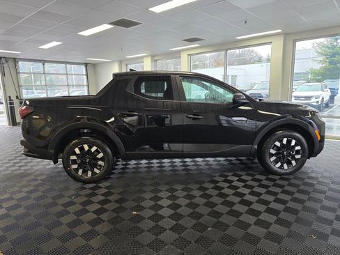 New 2026 Hyundai Santa Cruz SE AWD/4WD image 2
