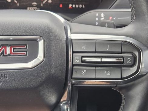 Used 2024 GMC Acadia Elevation FWD image 29