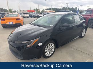 Used 2024 Toyota Corolla LE w/ LE Convenience Package FWD video 3