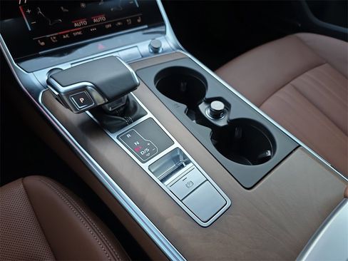 Certified 2025 Audi A6 3.0T Premium w/ Convenience Plus Package image 21
