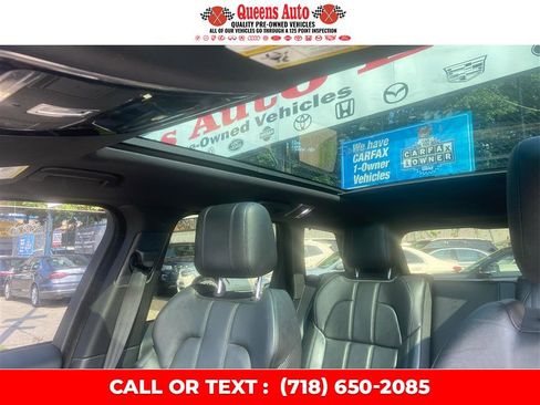 Used 2017 Land Rover Range Rover Sport SE image 25