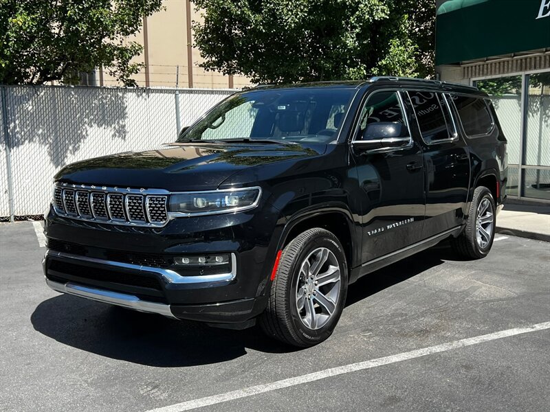 Used 2024 Jeep Grand Wagoneer L 4WD image 3