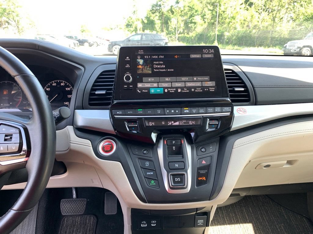 Used 2025 Honda Odyssey EX-L image 17